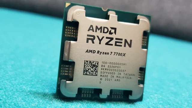 AMD Ryzen 7 7700X（CPU）