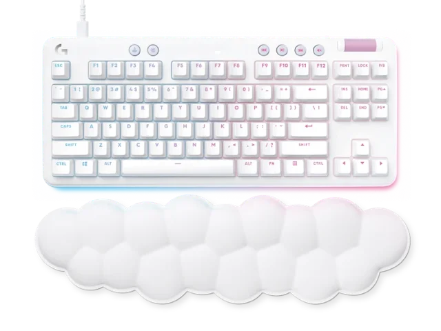 Logitech G713